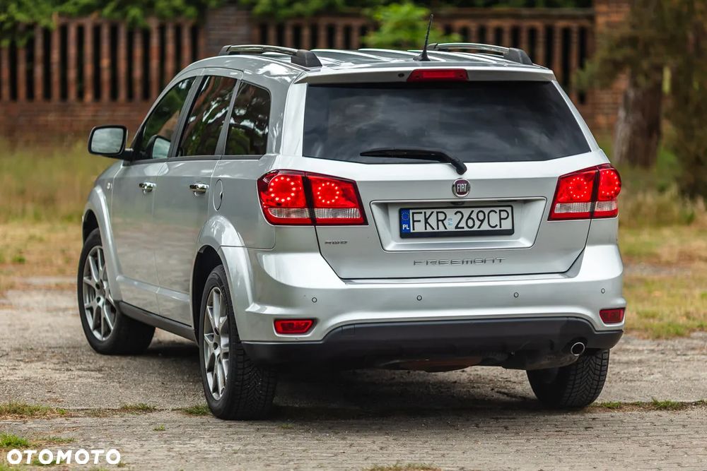Fiat Freemont 2.0 Multijet Lounge AWD - 12