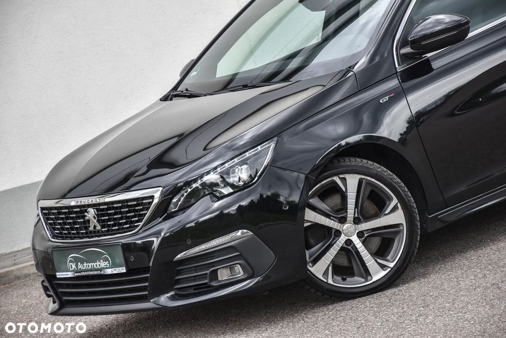 Peugeot 308 SW 1.6 e-THP GT S&S - 14