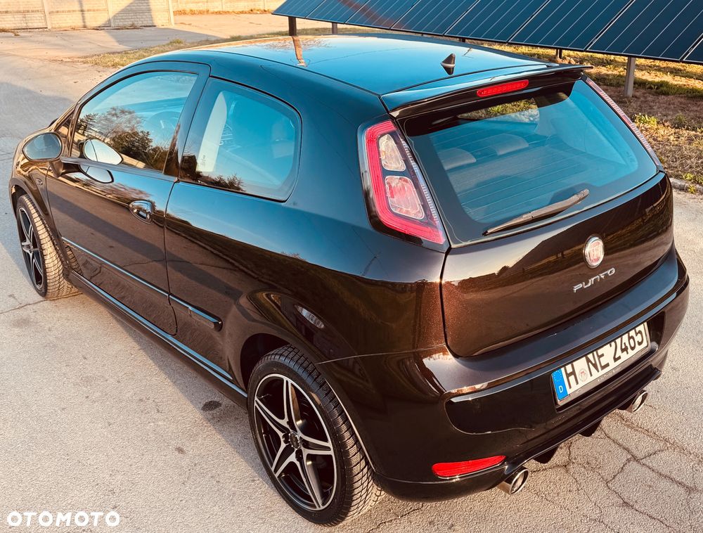 Fiat Punto Evo 1.4 8V Dynamic Euro5 - 24