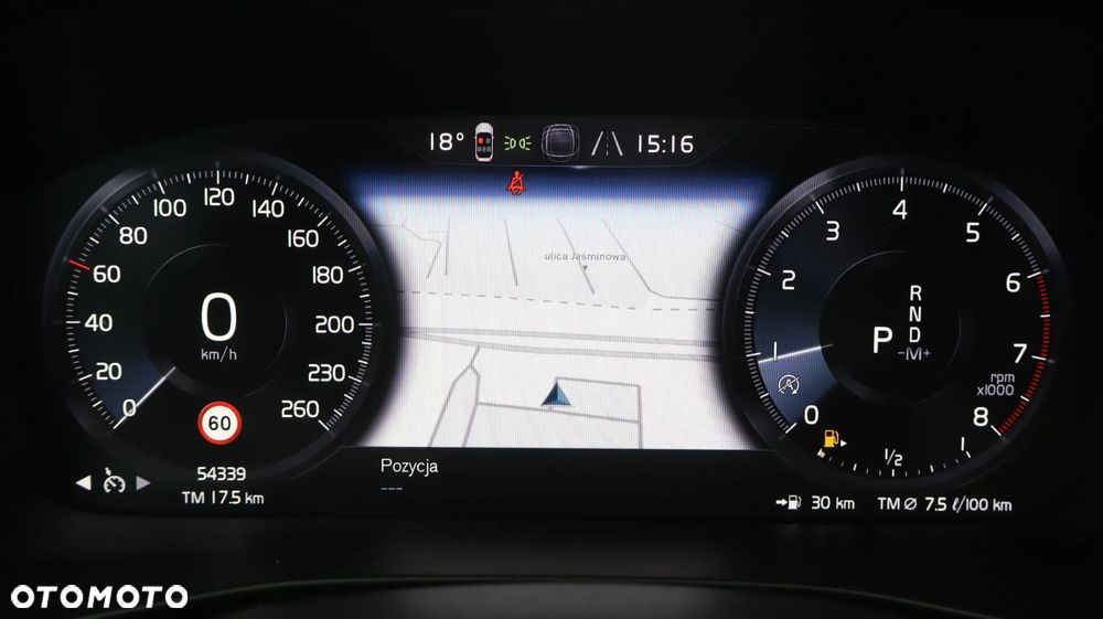 Volvo XC 40 T3 Momentum Pro - 27