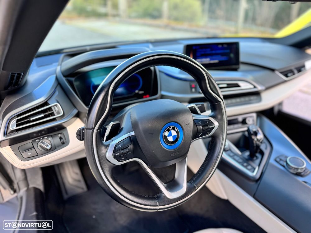 BMW i8 - 8