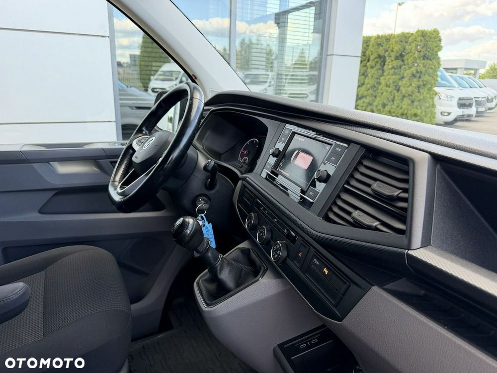 Volkswagen Transporter - 19