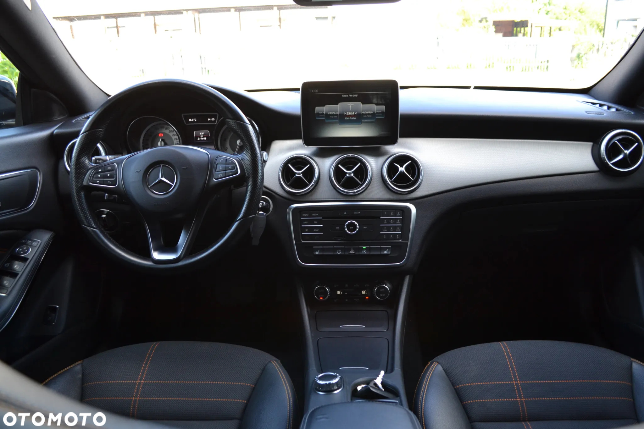 Mercedes-Benz CLA 200 7G-DCT AMG Line - 21