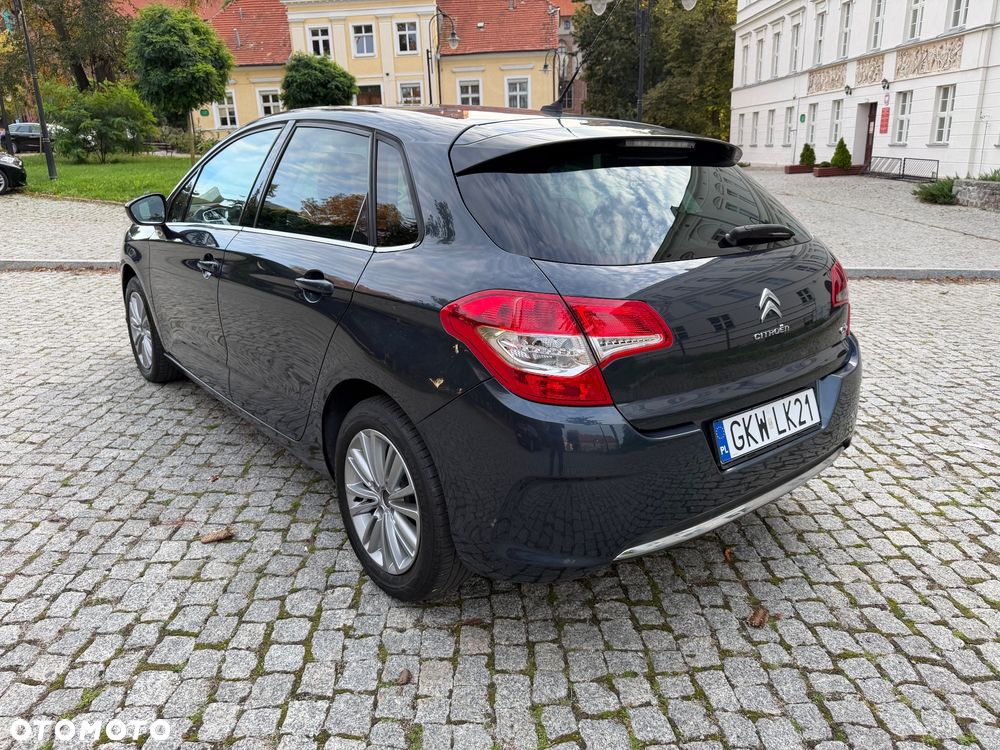 Citroën C4 VTi 120 Style - 6