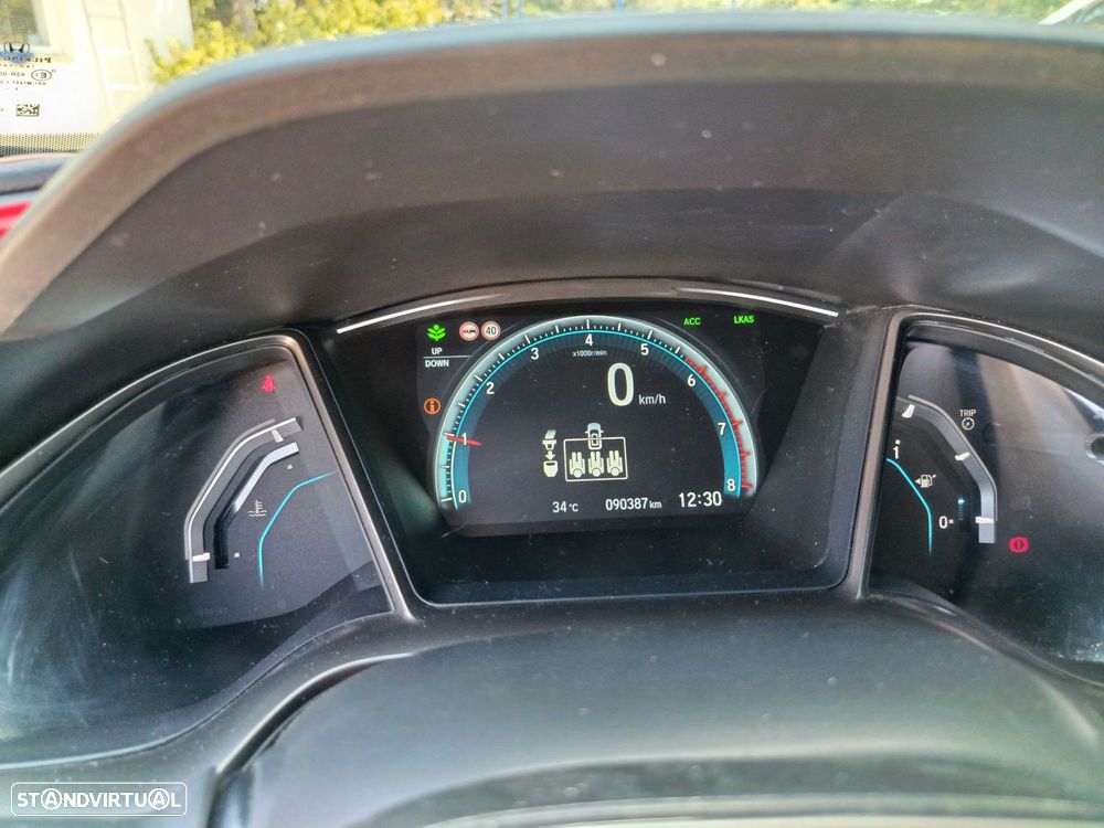 Honda Civic 1.0 i-VTEC Elegance Navi - 11