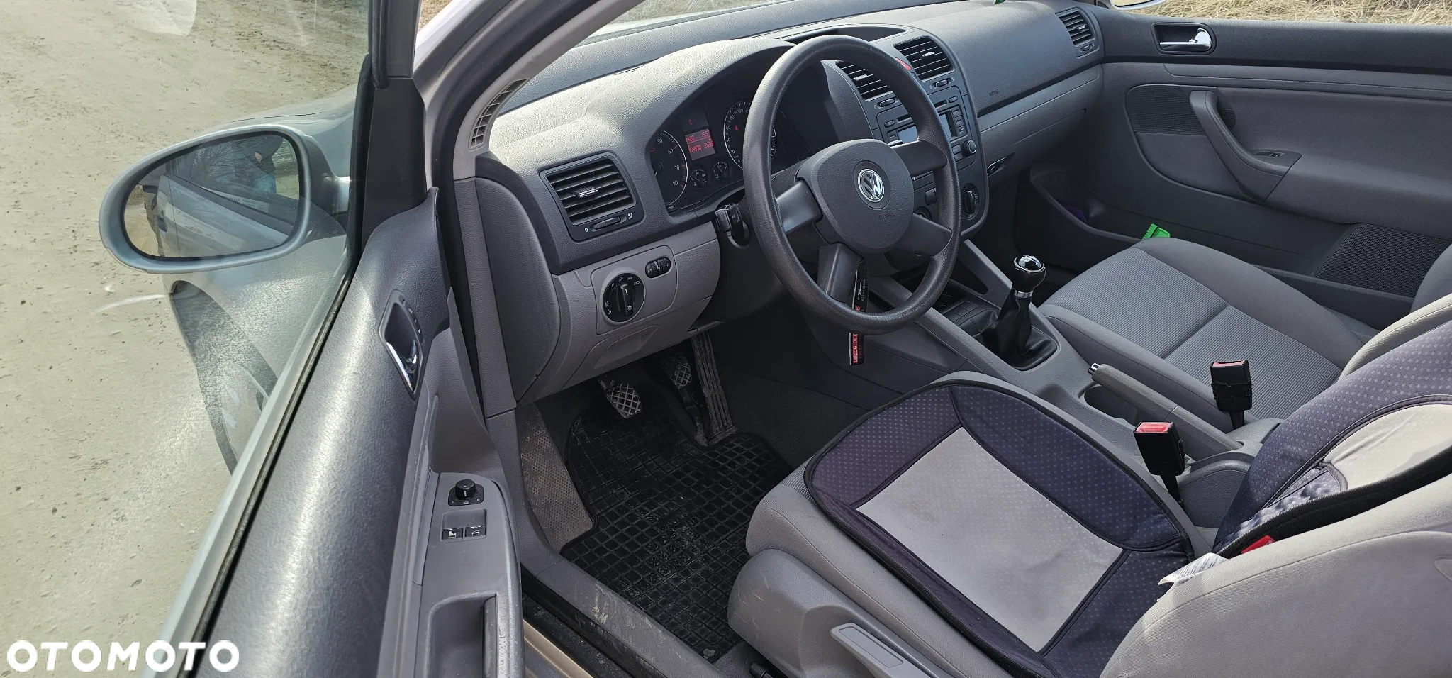Volkswagen Golf - 9