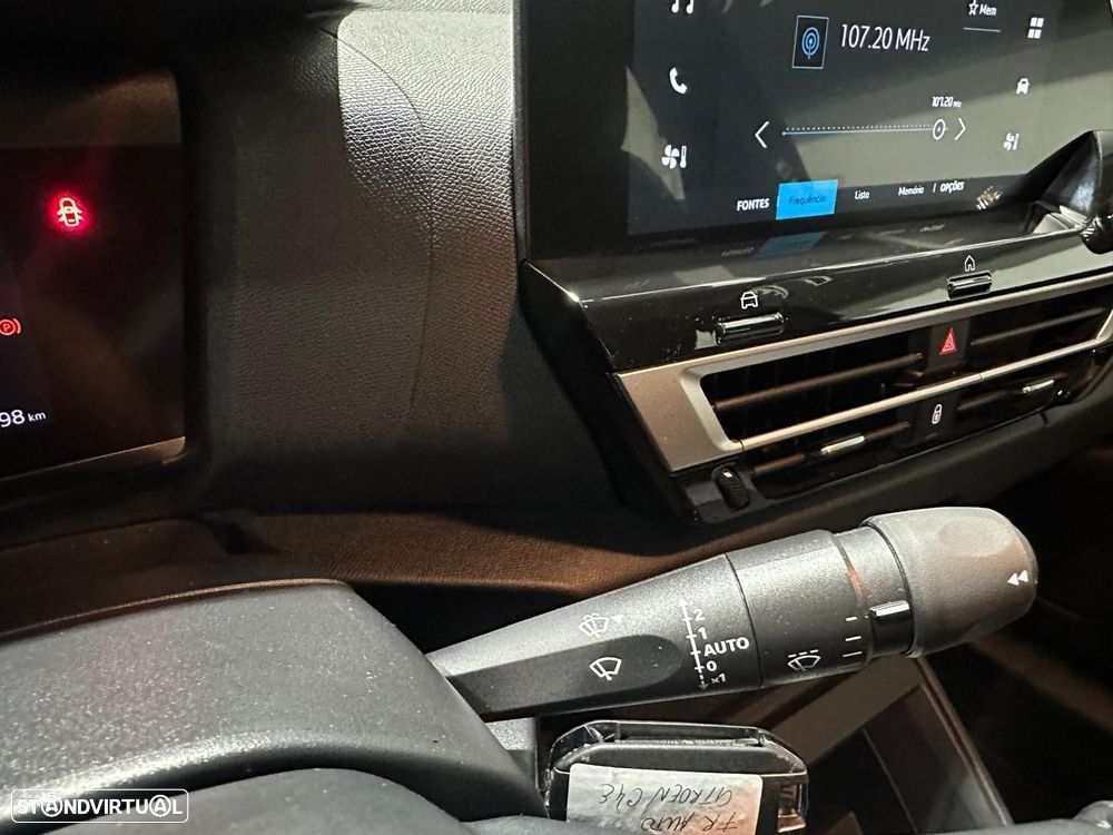 Citroën e-C4 50 kWh Feel - 37