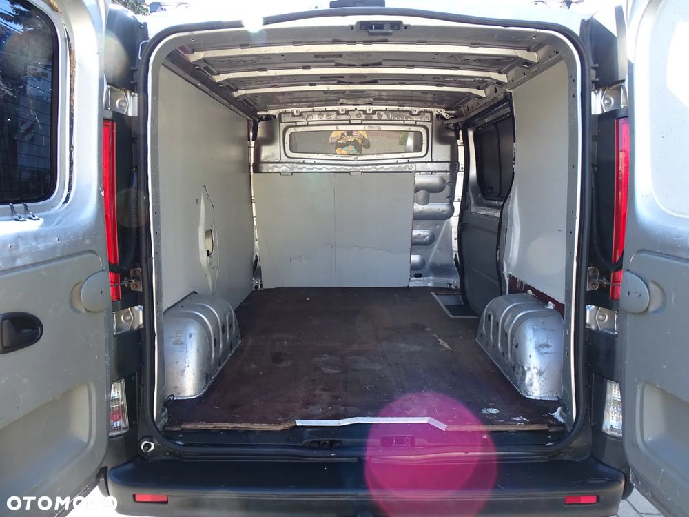Renault Trafik 2,0 DCI 115 KONI L1 H1 Klima -sprawna, HAK, Automat , Relingi dachowe ,paka 2,40 m. - 6