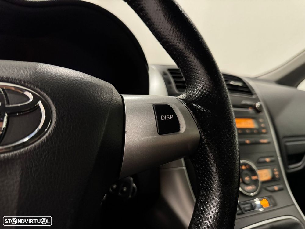 Toyota Auris 1.33 VVT-i ACtive+AC - 35