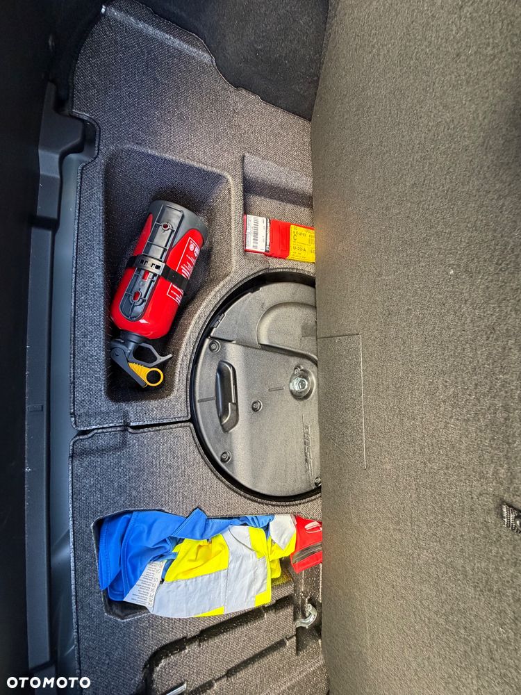 Mazda 3 2.0 mHEV Exclusive-Line - 5