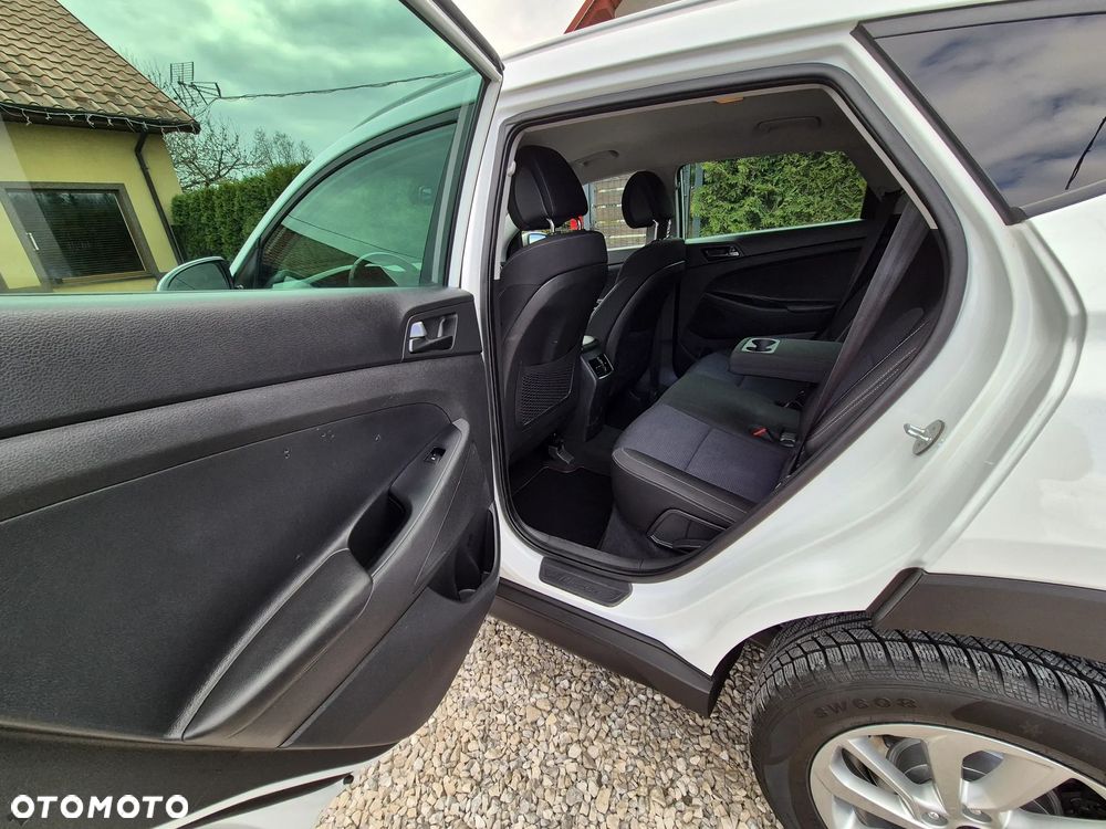 Hyundai Tucson 1.6 GDi Comfort 2WD - 22