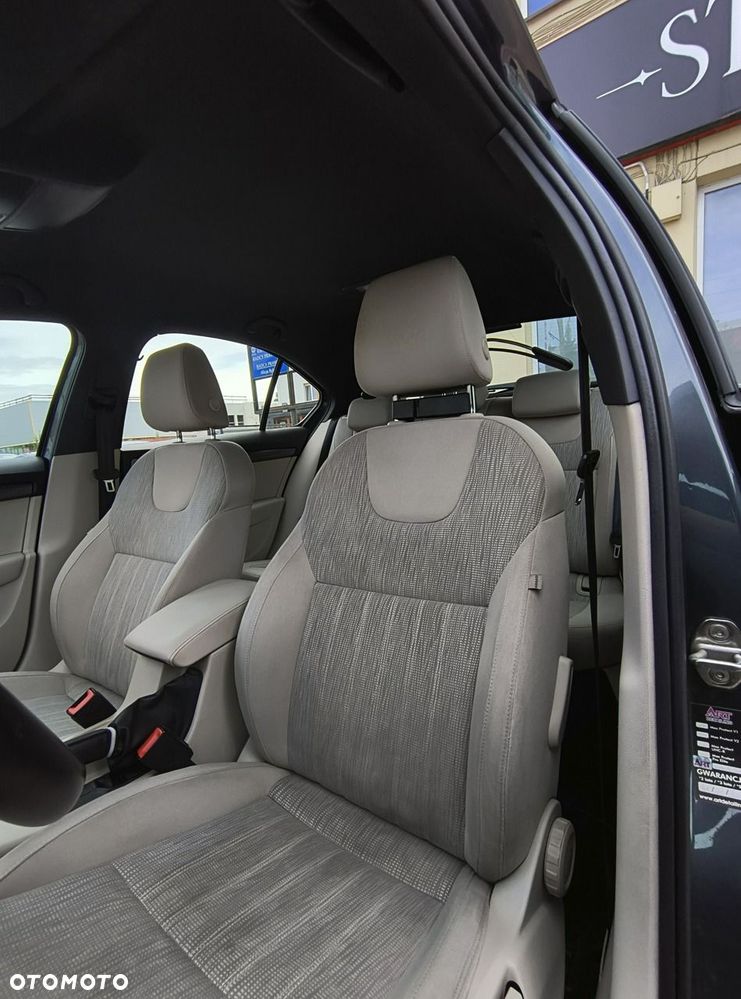 Skoda Octavia 2.0 TSI 4x4 Style DSG - 10