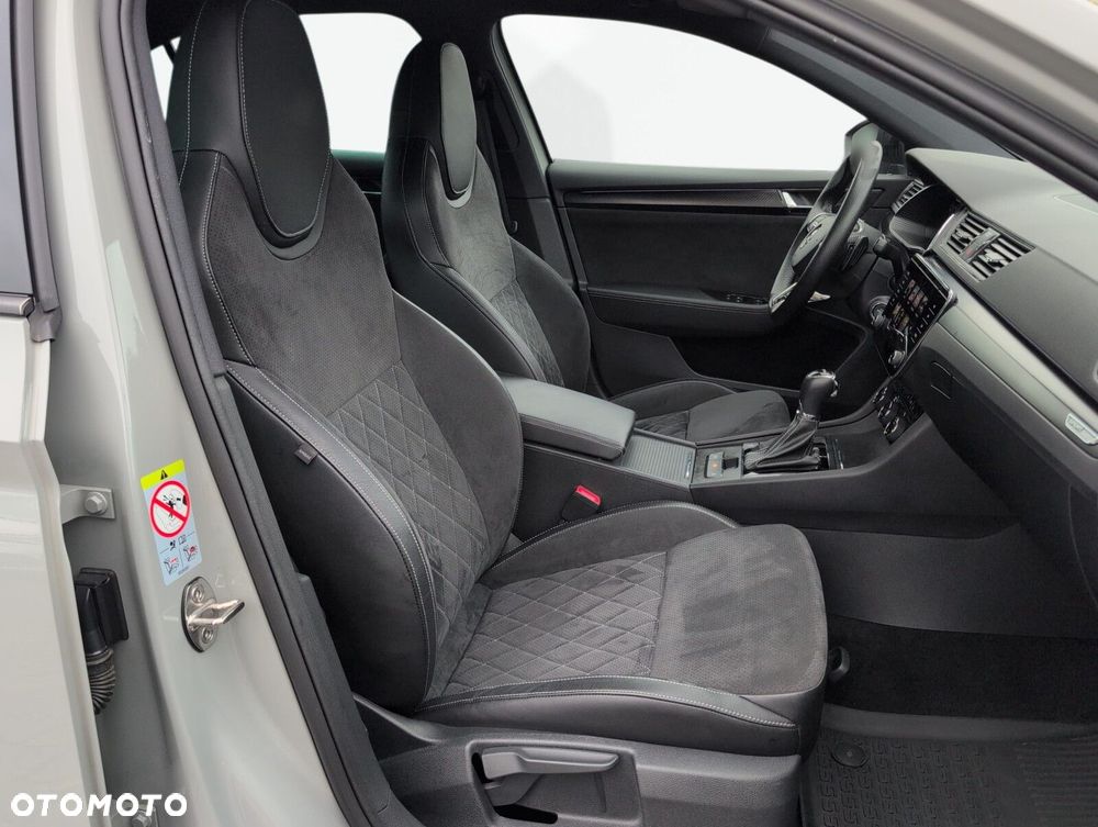 Skoda Superb 1.5 TSI Sportline DSG - 17
