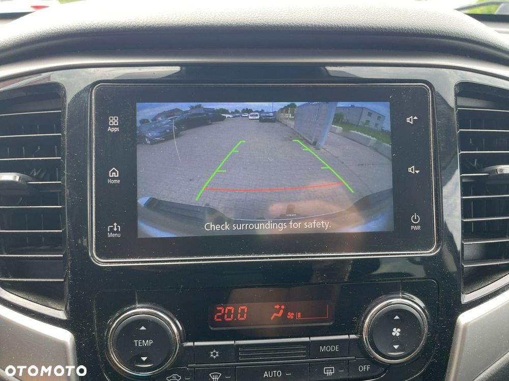 Mitsubishi L200 Pick Up 4x4 S&S Double Cab Basis - 8