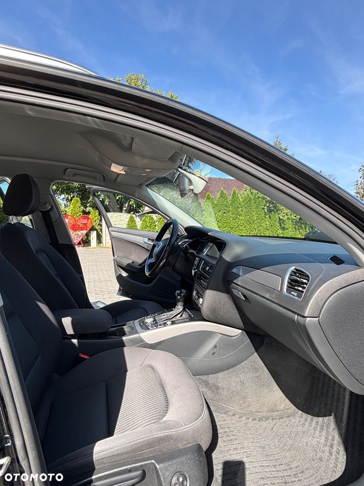 Audi A4 Avant 2.0 TDI Multitronic - 25