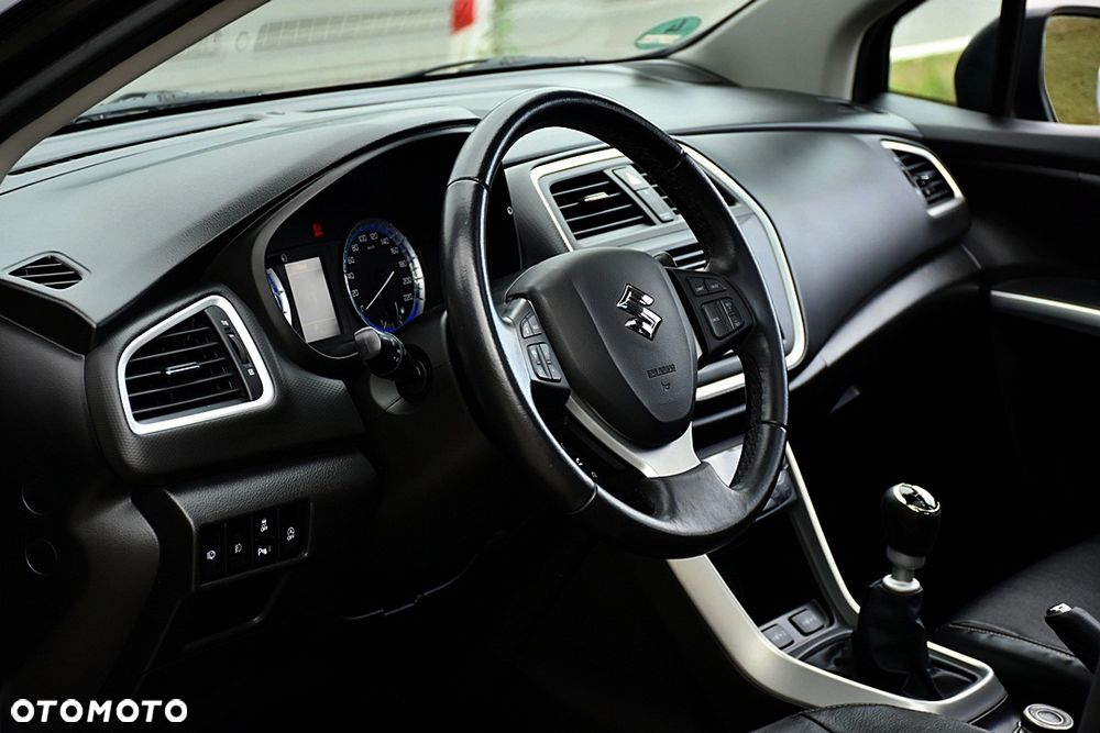 Suzuki SX4 S-Cross 1.6 DDiS 4x4 Comfort+ - 13