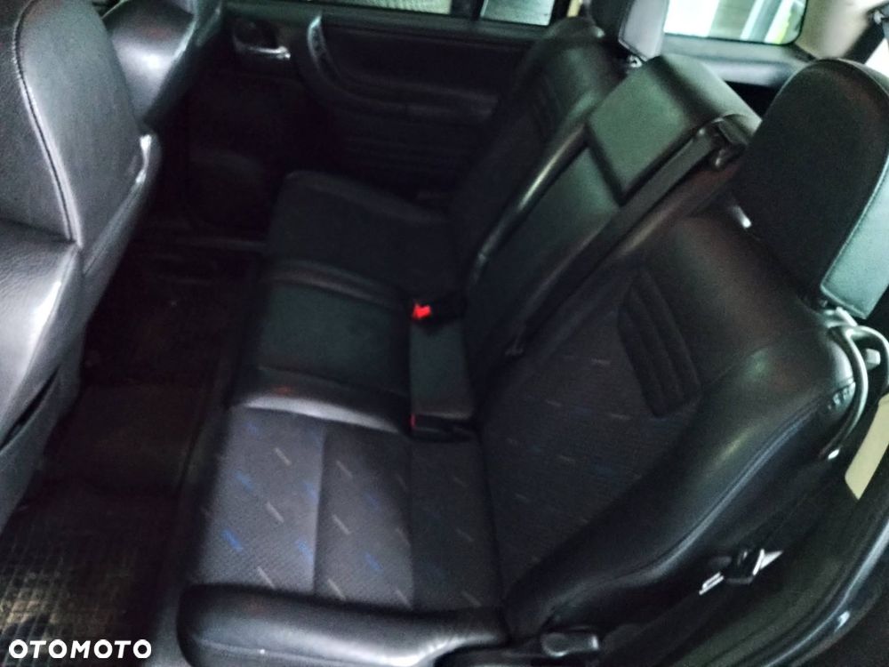Opel Zafira - 10