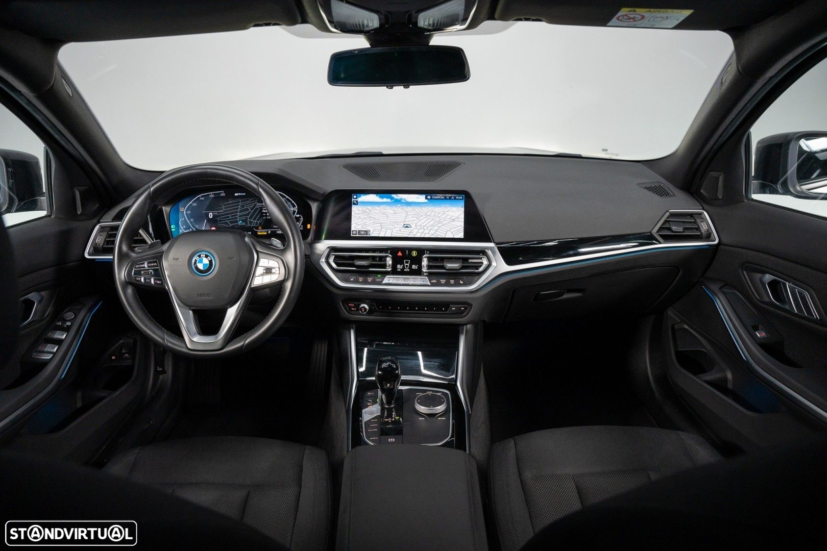BMW 320 e Touring Auto - 19