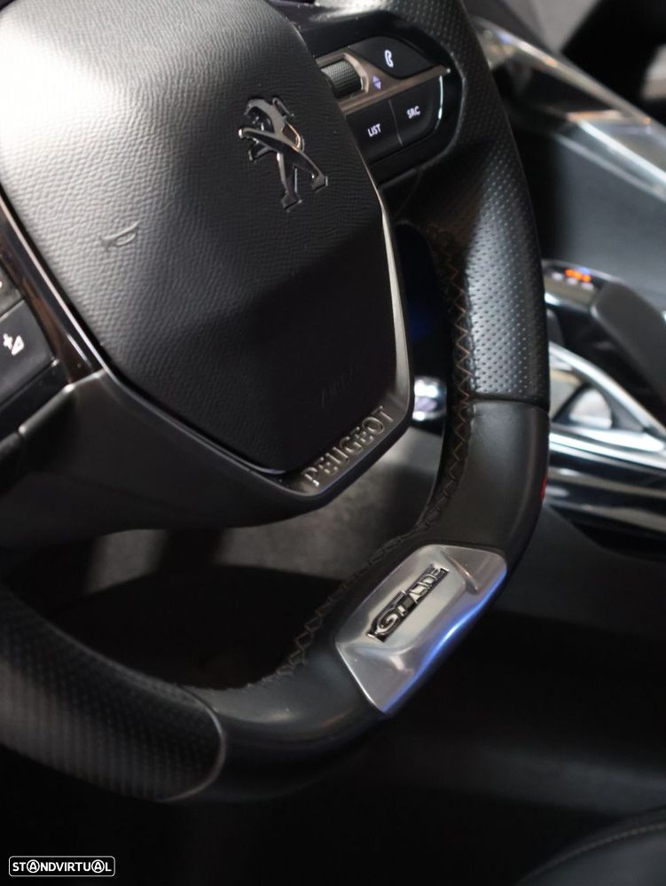 Peugeot 5008 1.2 PureTech GT Line EAT8 - 20