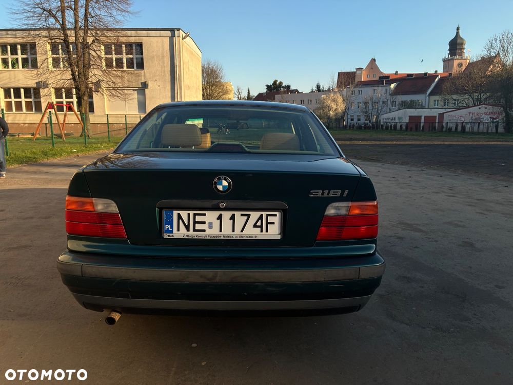 BMW Seria 3 - 8