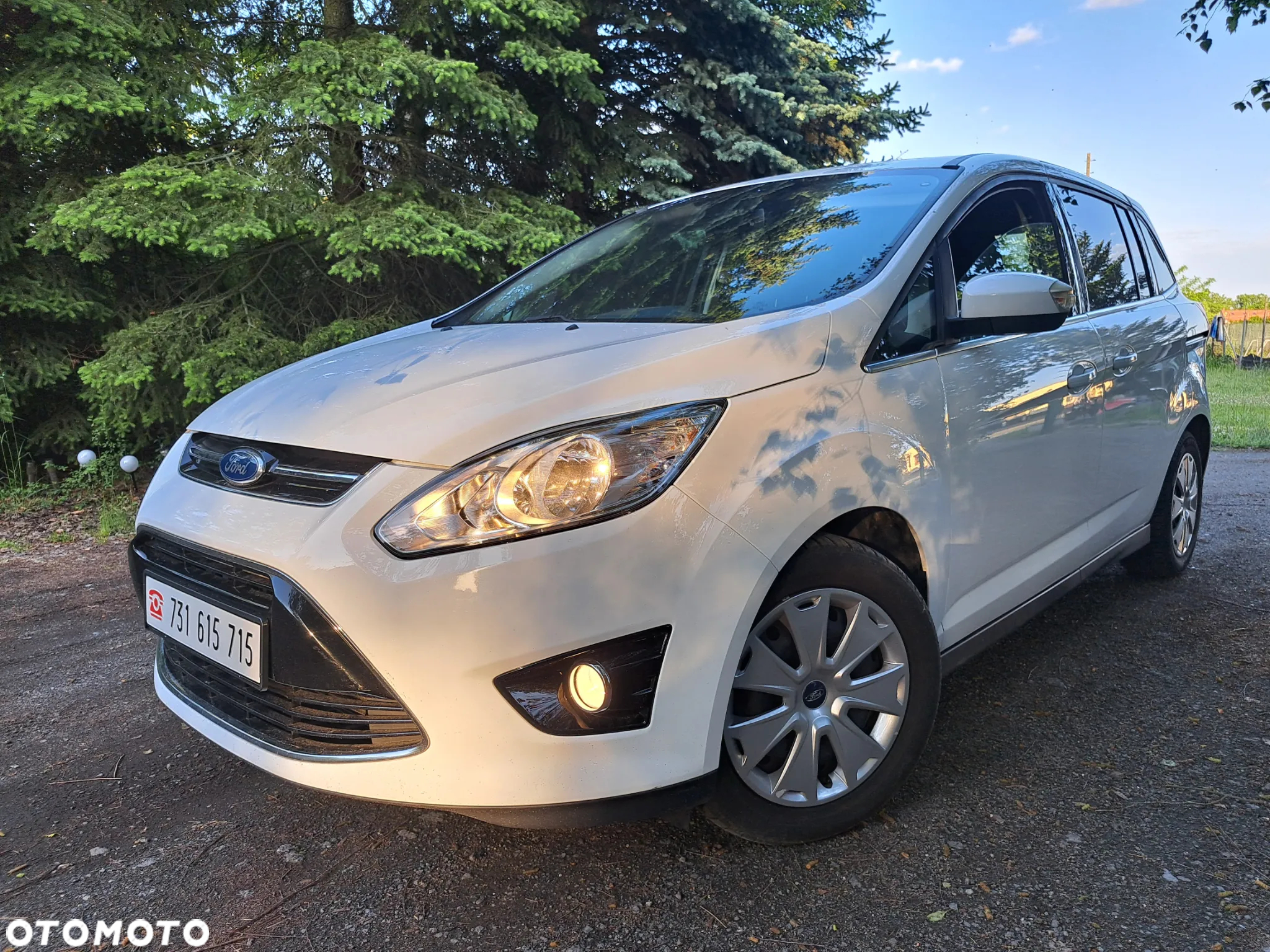 Ford Grand C-MAX 1.6 TDCi Titanium - 24