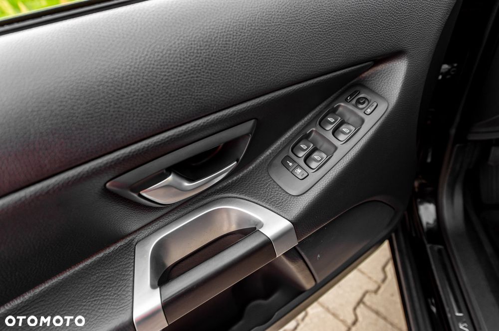 Volvo XC 90 D5 Kinetic - 22
