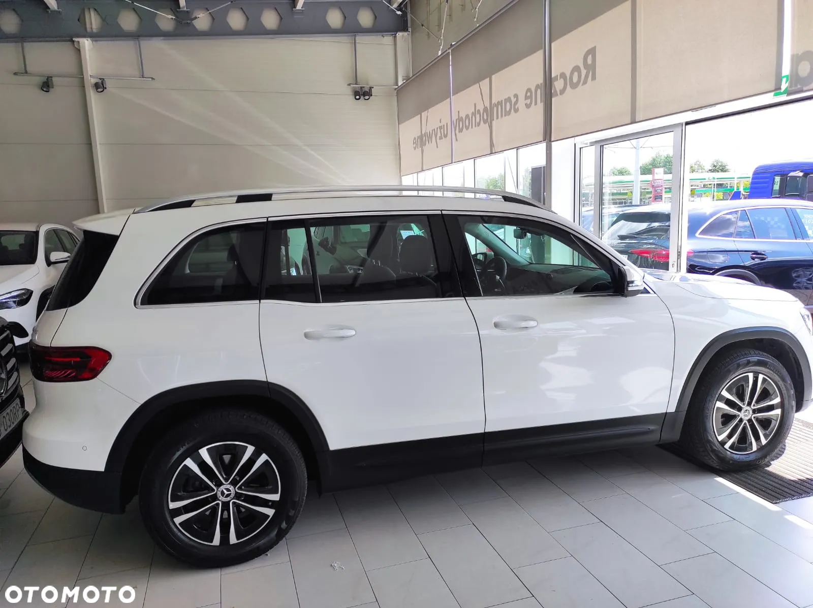 Mercedes-Benz GLB ver-200-d-4--matic-8g--dct - 4