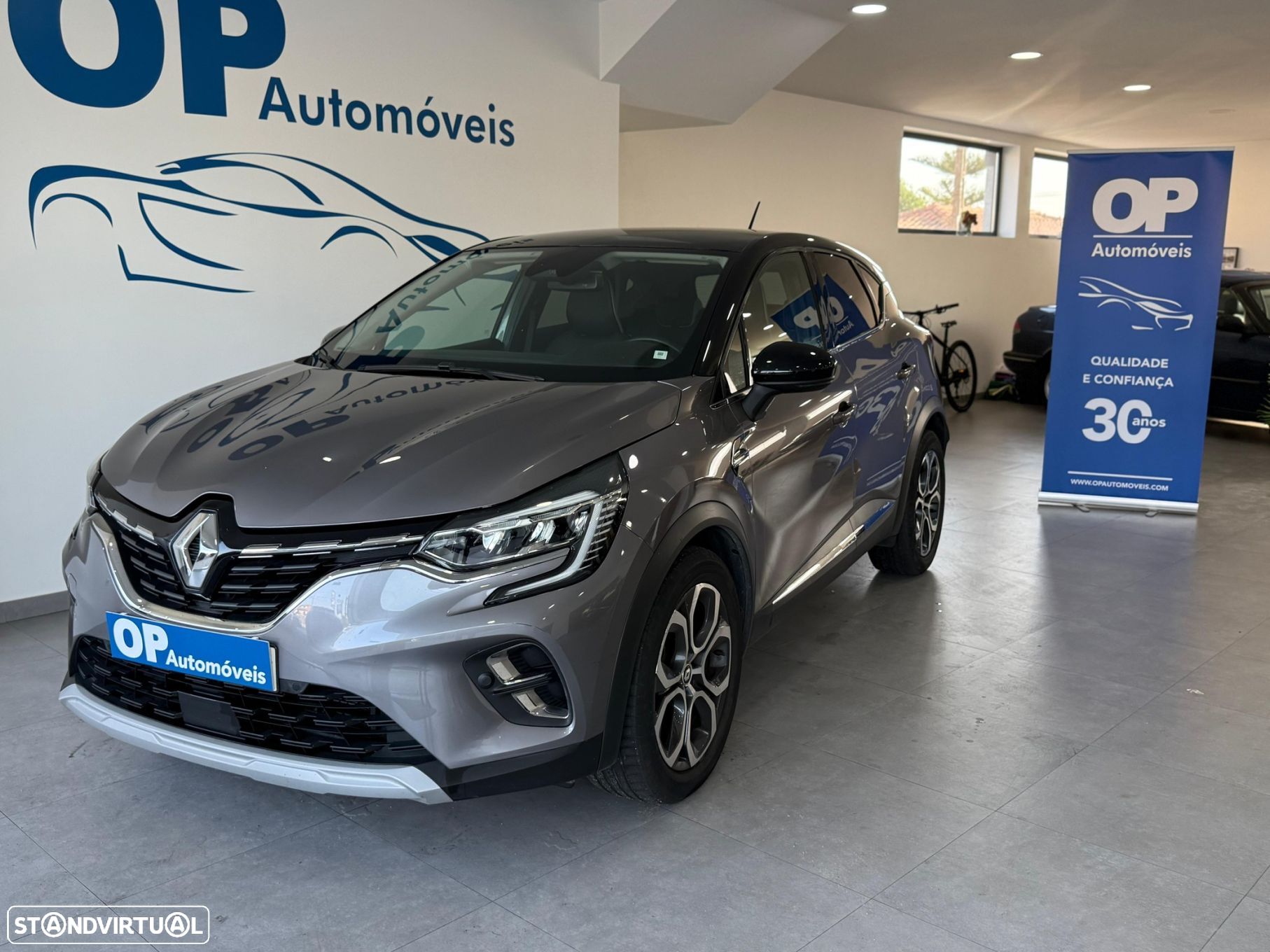 Renault Captur 1.0 TCe Intens - 1