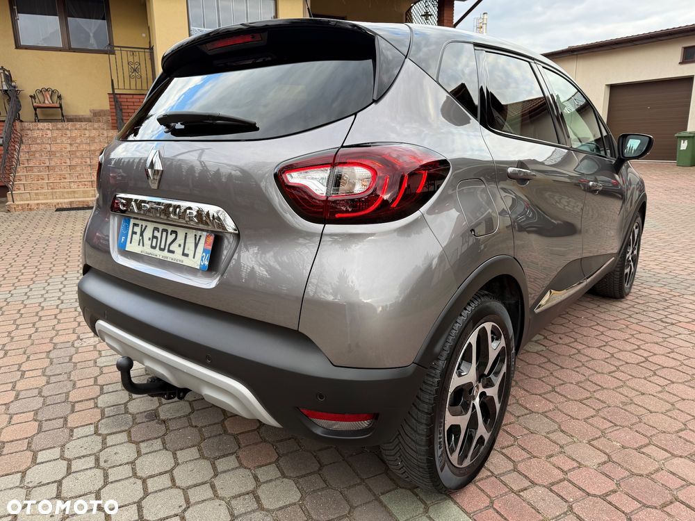 Renault Captur - 31