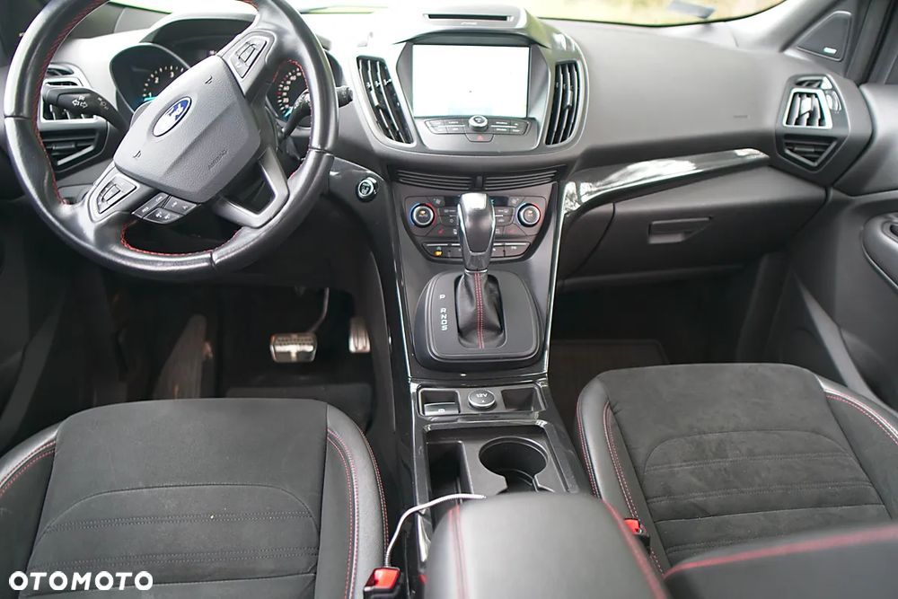 Ford Kuga 2.0 TDCi AWD ST-Line - 17