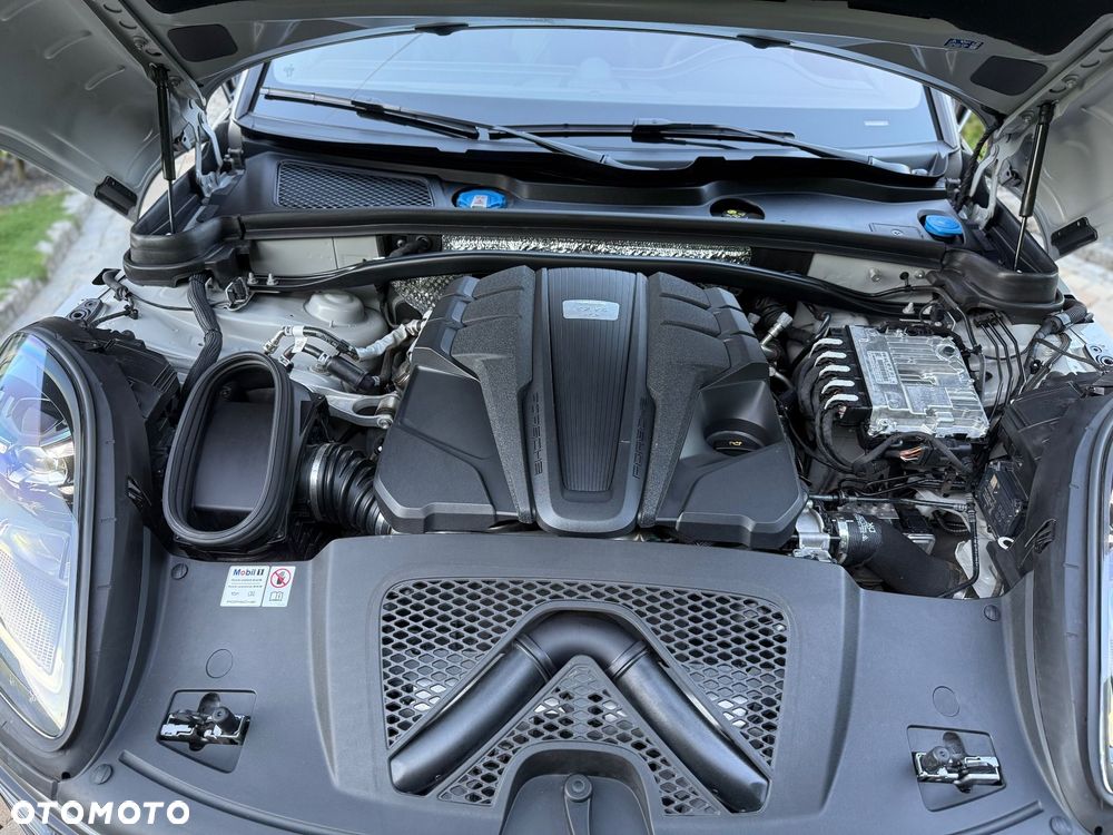 Porsche Macan - 22
