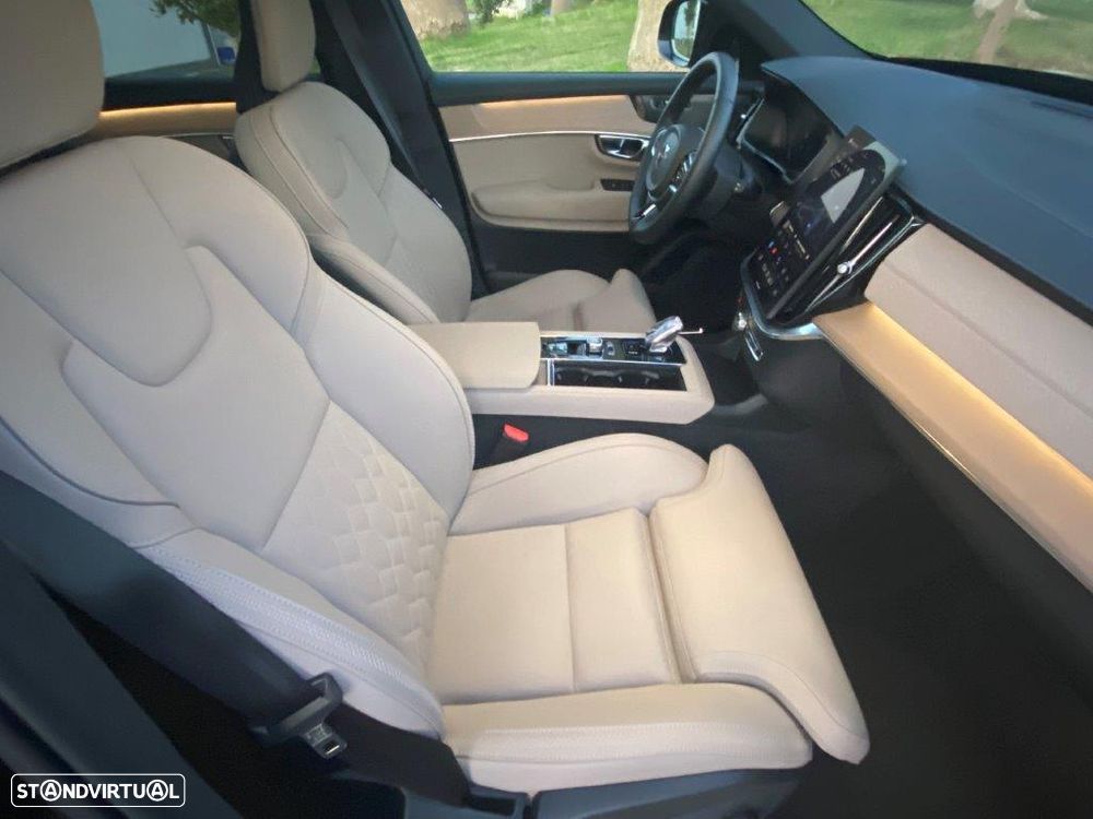 Volvo XC 90 2.0 T8 PHEV Plus Dark AWD - 12