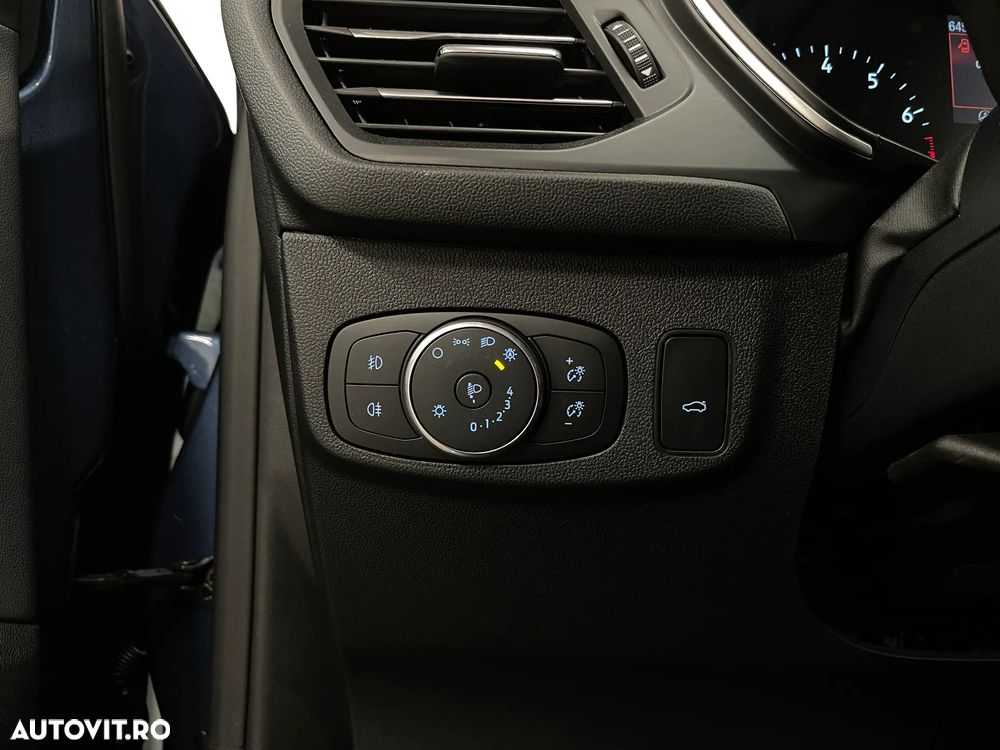 Ford Focus 1.0 EcoBoost Connected - 25