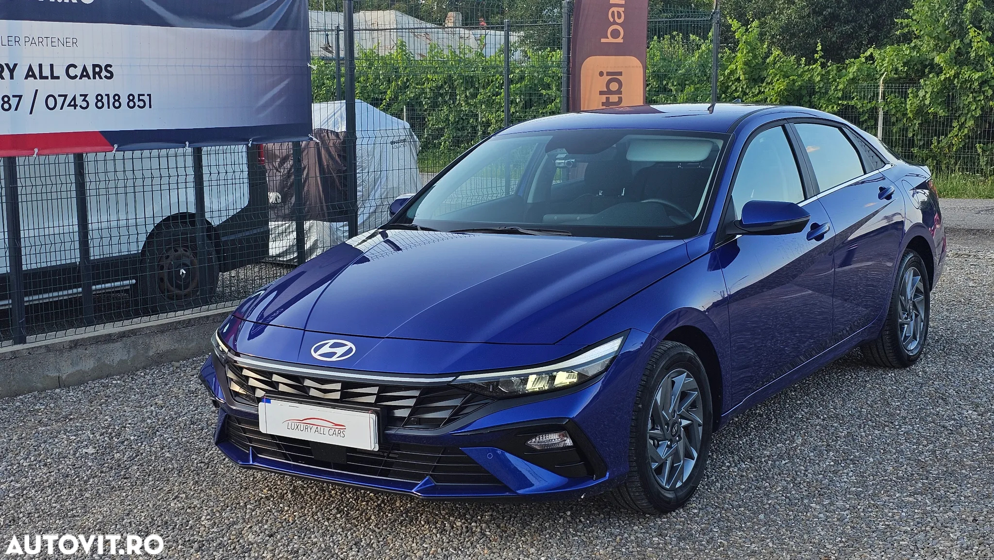 Hyundai Elantra 1.6 l 123 CP CVT Highway - 35