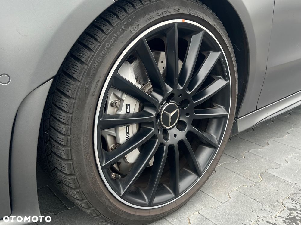 Mercedes-Benz CLA AMG 35 4-Matic 7G-DCT - 11