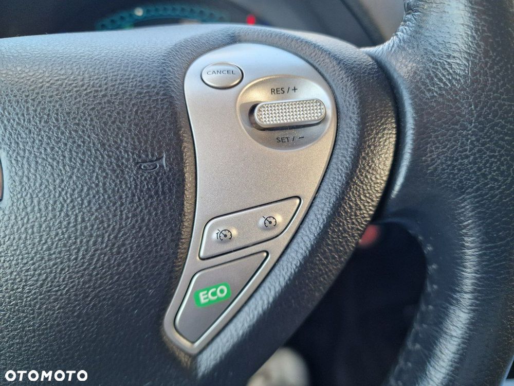 Nissan Leaf 24kWh Tekna - 31
