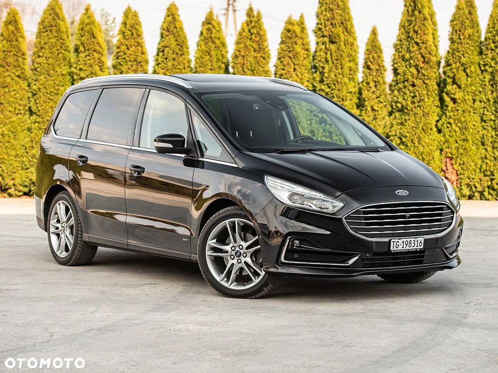 Ford Galaxy 2.0 EcoBlue S&S TITANIUM - 2