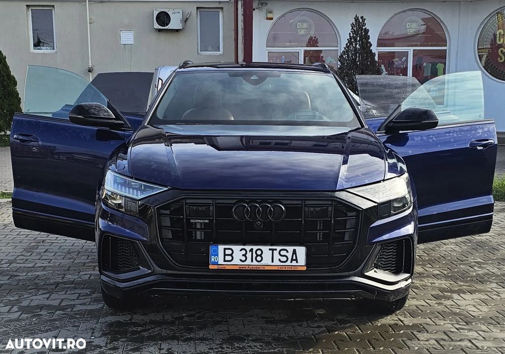 Audi Q8 55 TFSIe quattro tiptronic - 2