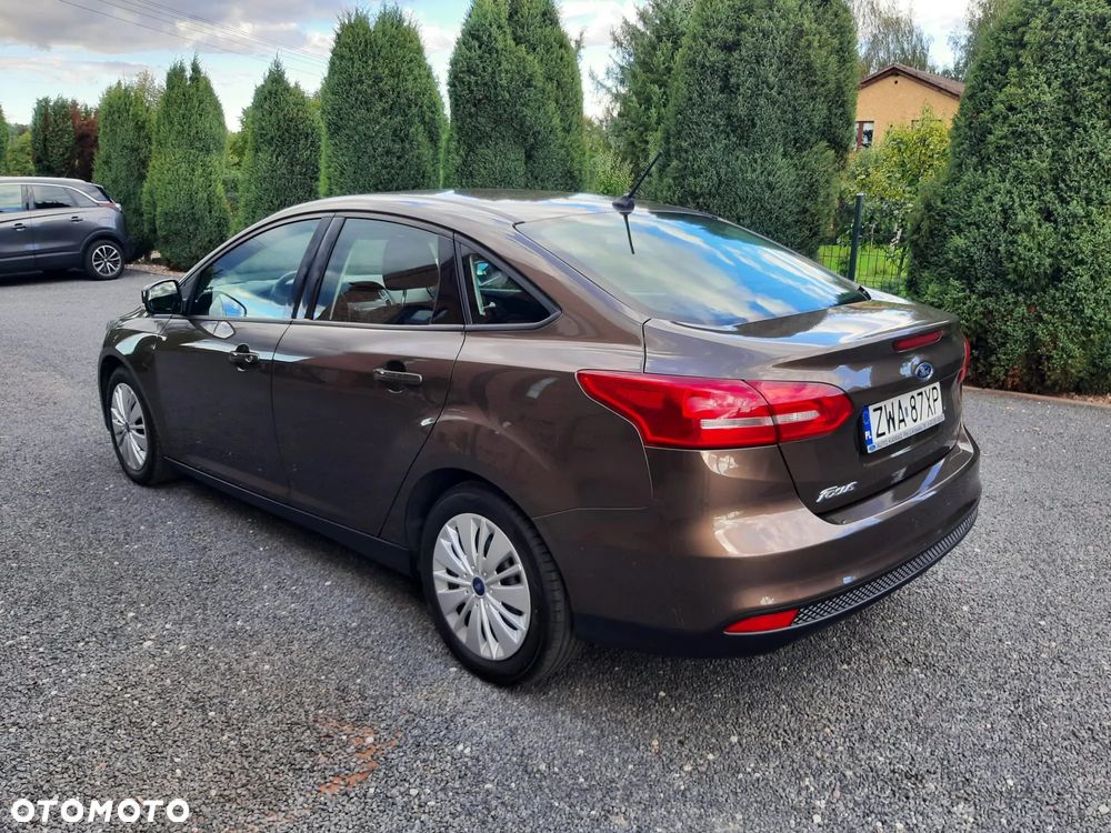 Ford Focus 1.6 SYNC Edition - 6