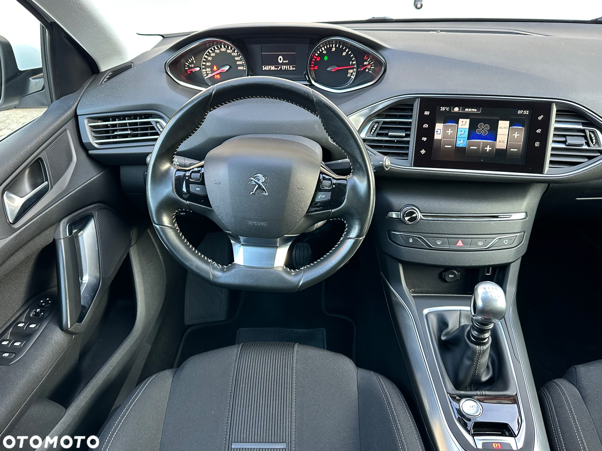 Peugeot 308 SW e-HDi FAP 115 Stop&Start Business Line Niveau 1 - 22