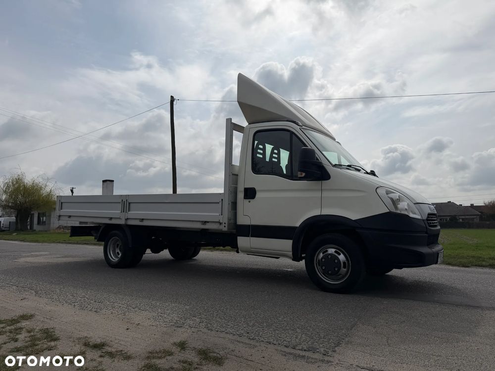 Iveco 35C15 * 3.0 / 150KM * Skrzyniowy * Rozstaw osi: 4.1m * Koła bliźniacze * Rama do zabudowy * - 5