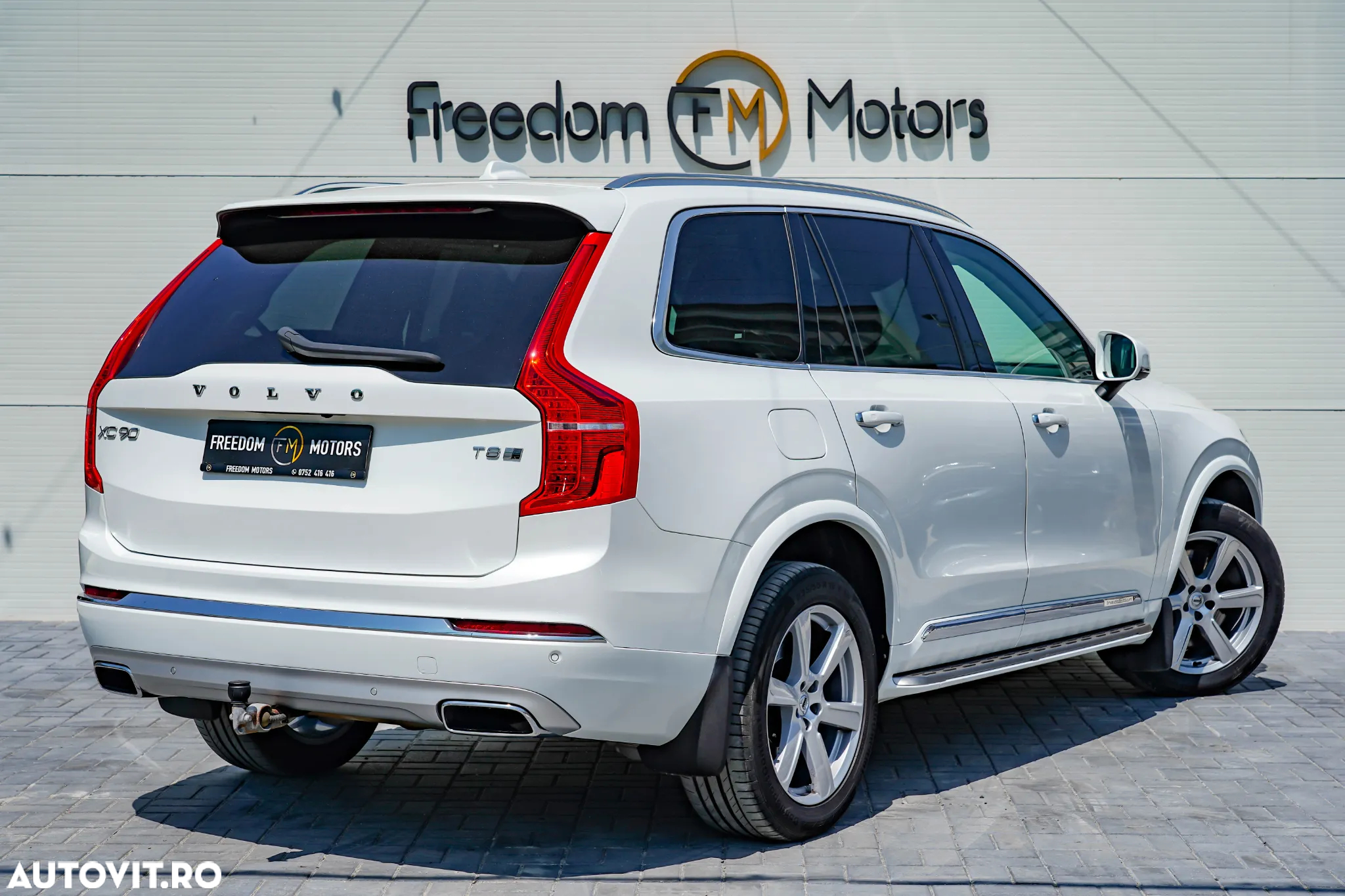 Volvo XC 90 Recharge T8 eAWD Inscription Expression - 4
