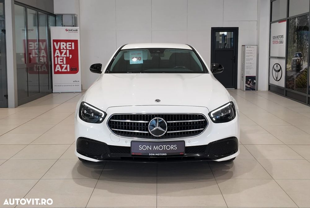 Mercedes-Benz E 300e 9G-TRONIC Edition AVANTGARDE - 3