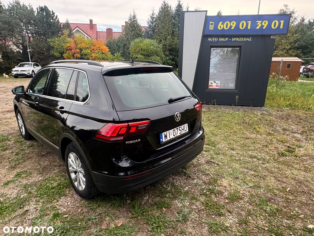 Volkswagen Tiguan - 9