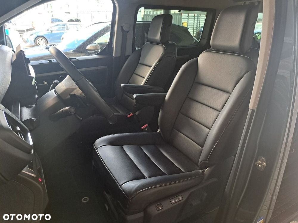 Toyota Proace Verso 2.0 D4-D Long VIP - 18
