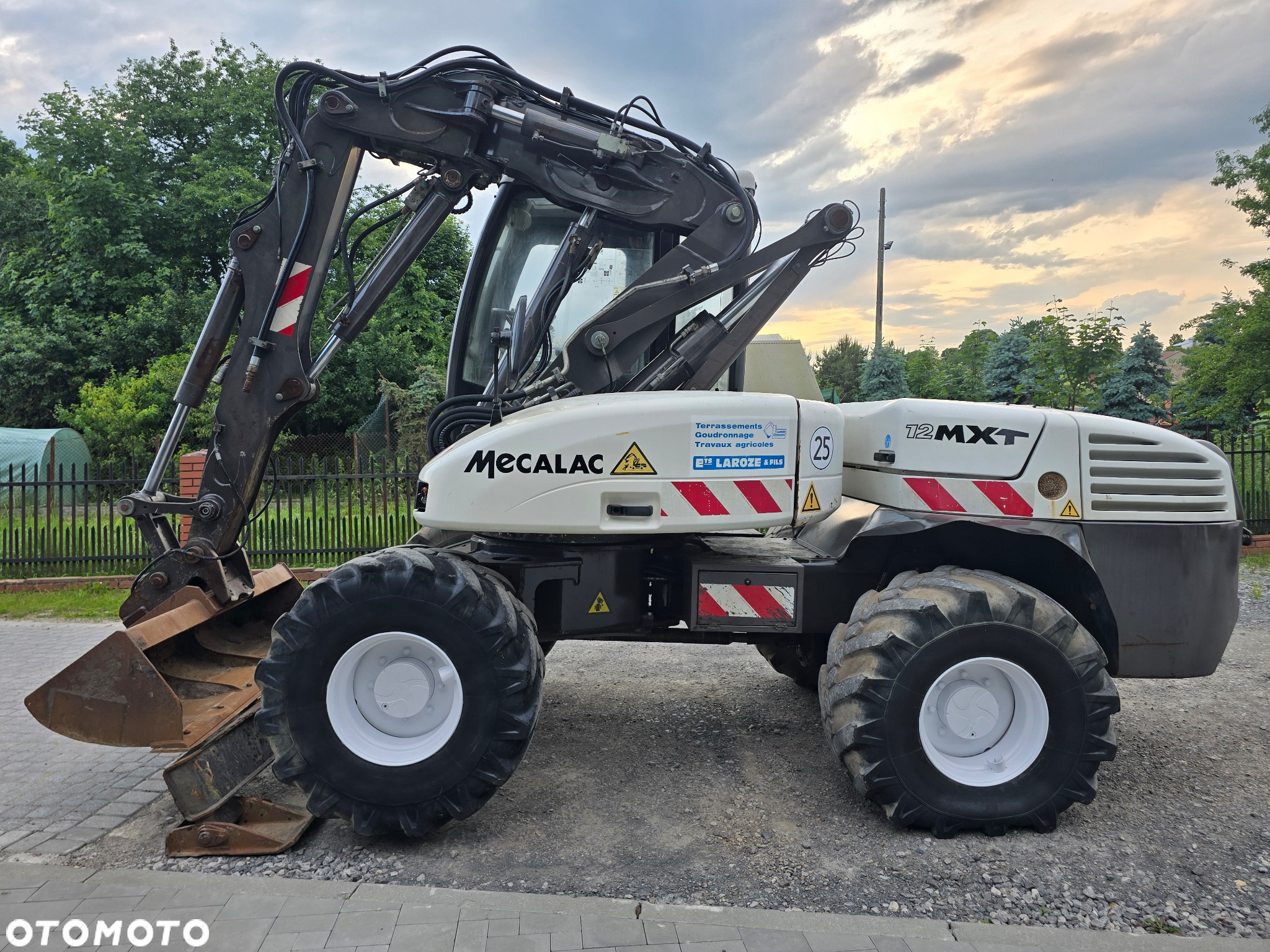 Mecalac 12 MXT - 8