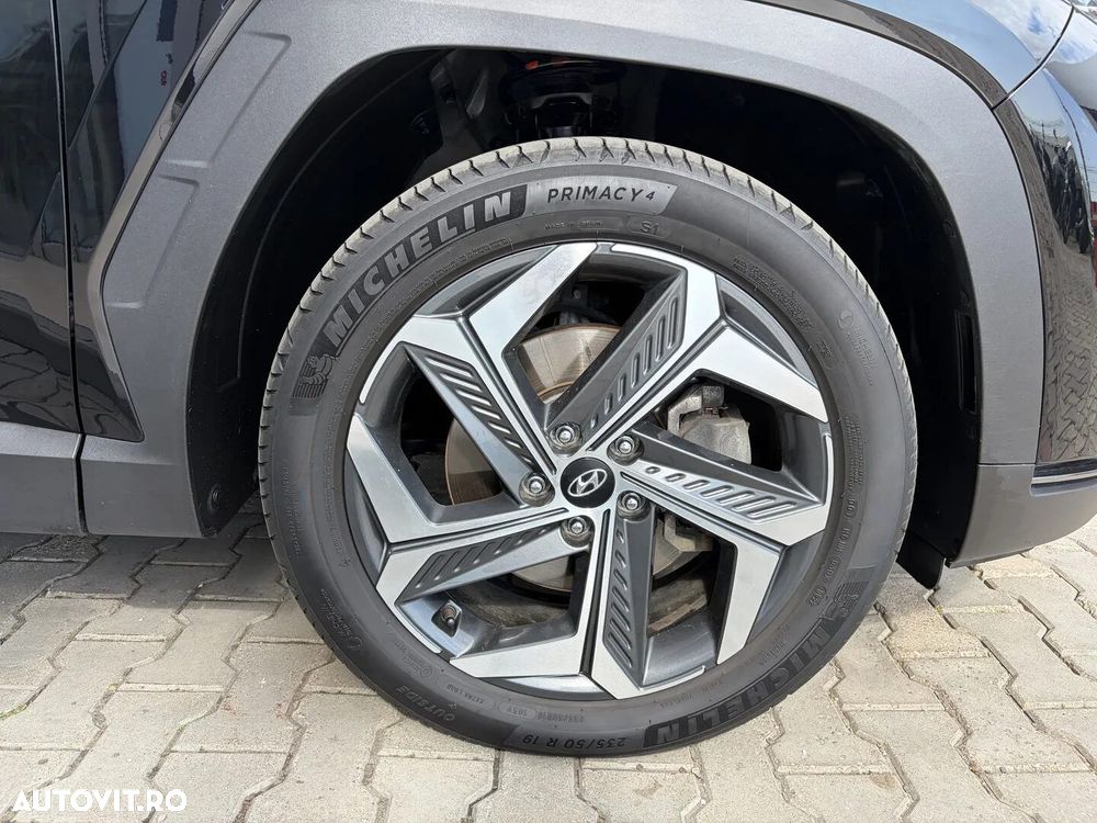 Hyundai Tucson - 36