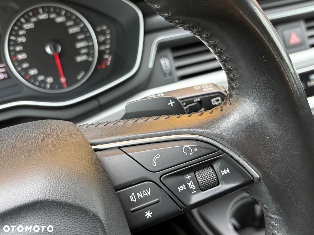 Audi A4 Avant 2.0 TDI S tronic - 21