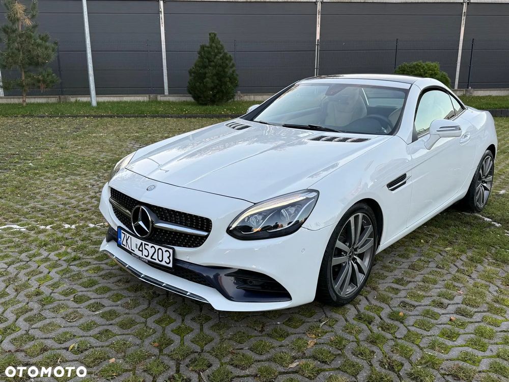Mercedes-Benz SLC - 6
