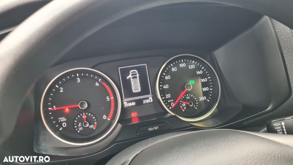 Volkswagen Crafter - 13